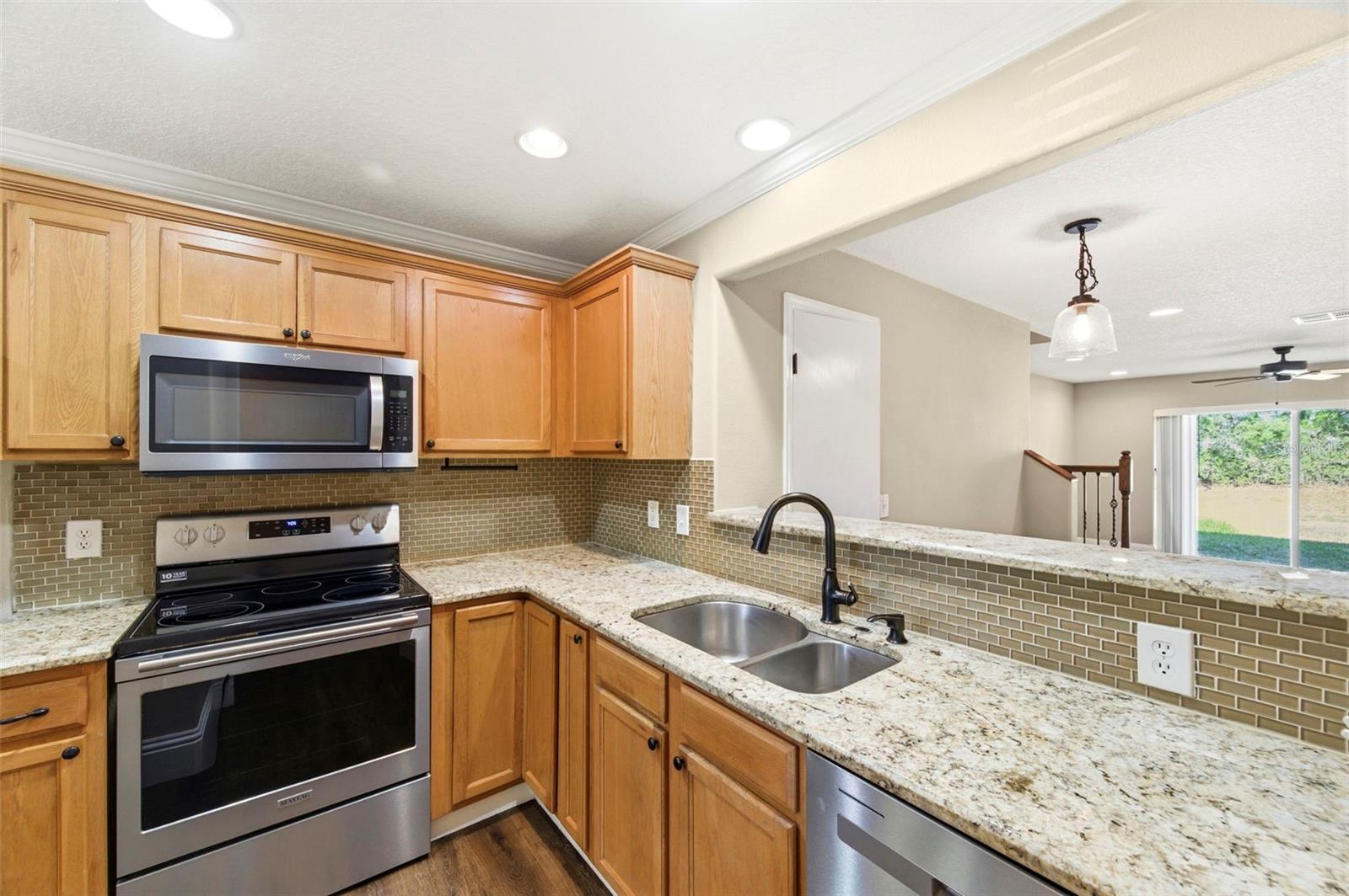 6811 DARTMOUTH HILL ST, RIVERVIEW, FL — photo 15