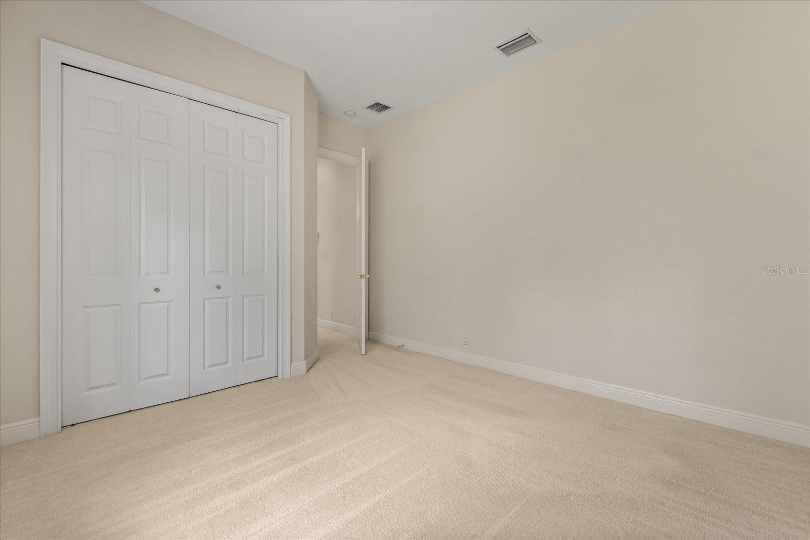 420 VALLEY STREAM DR, GENEVA, FL — photo 41