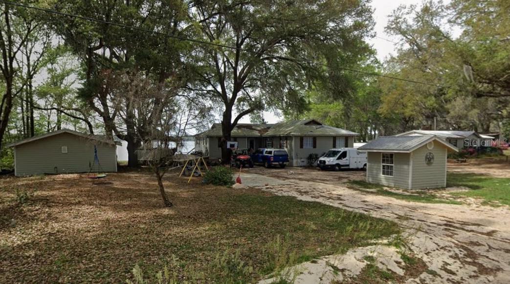 101 WALKER DR, INTERLACHEN, FL