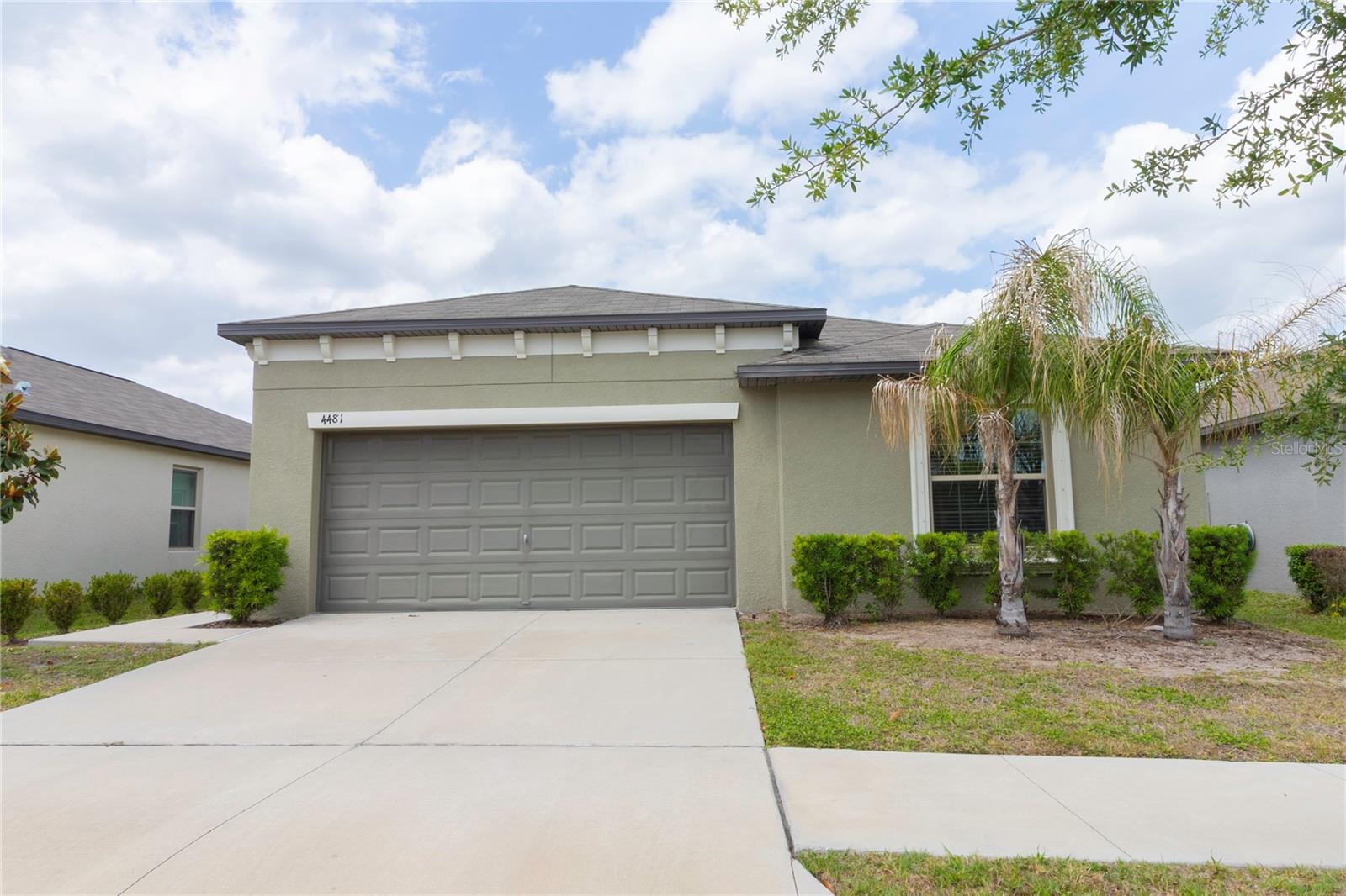 4481 ETERNAL PRINCE DR, SUN CITY CENTER, FL — photo 2