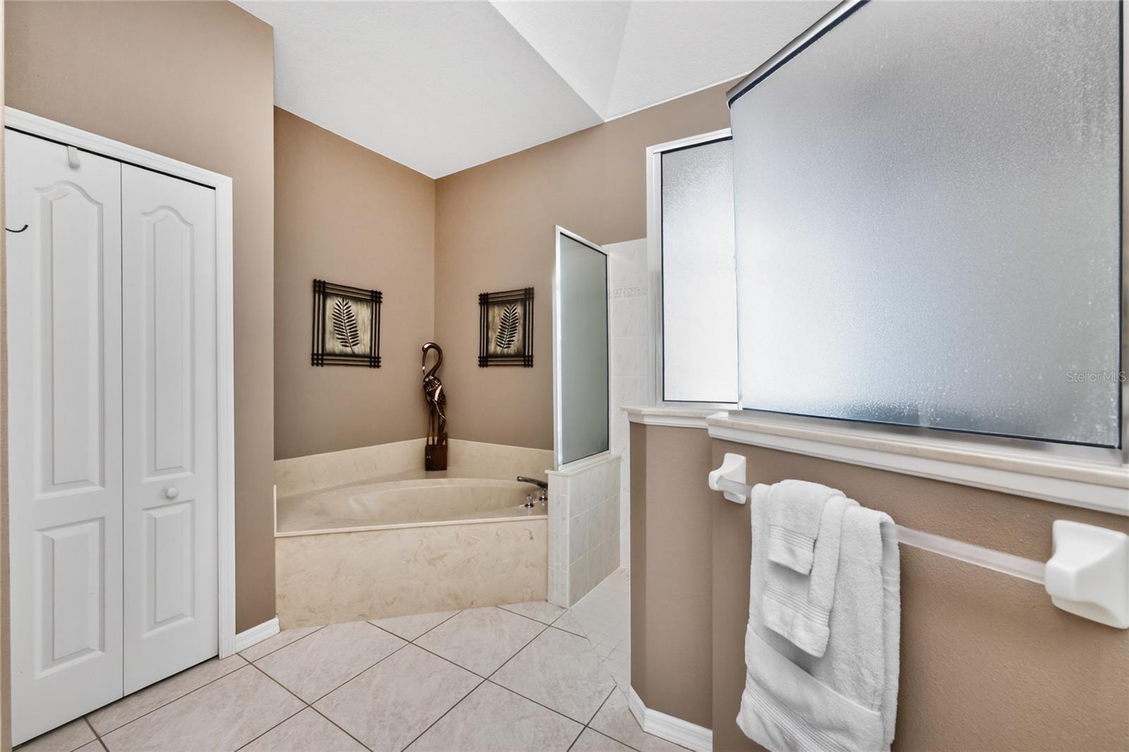 28 MEDALIST CT, ROTONDA WEST, FL — photo 27