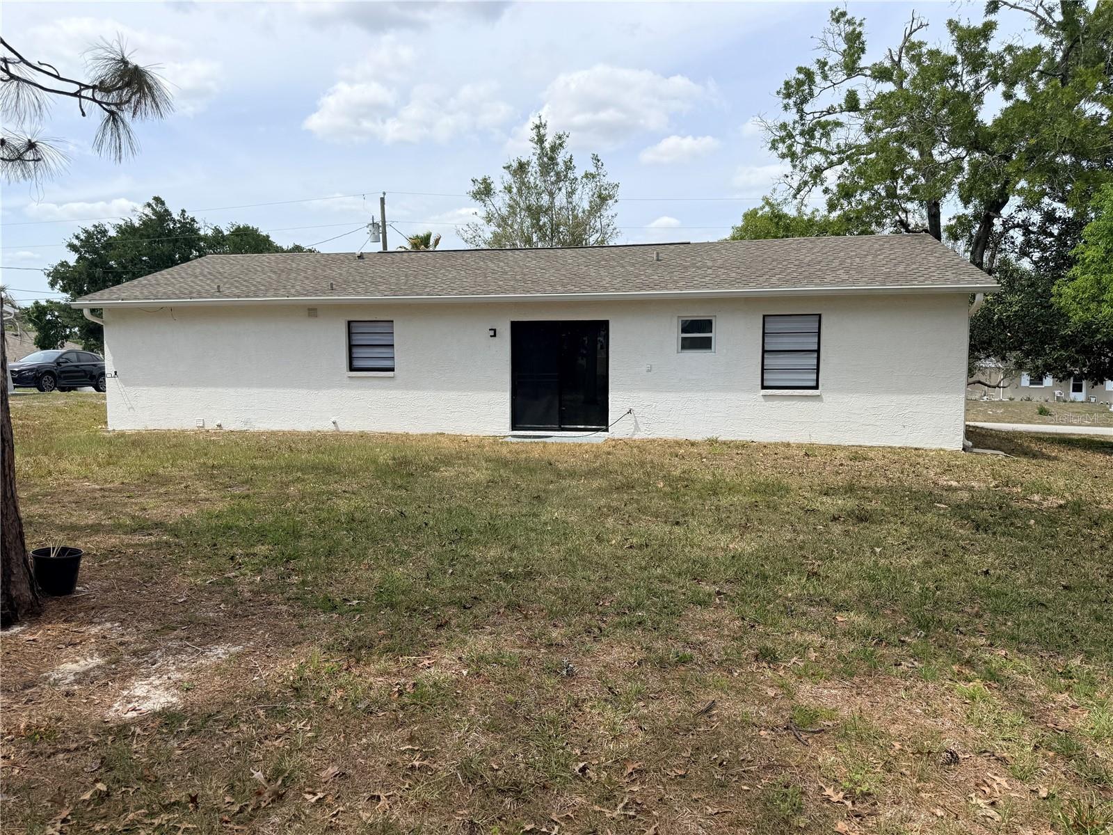 13186 THRUSH ST, SPRING HILL, FL — photo 2