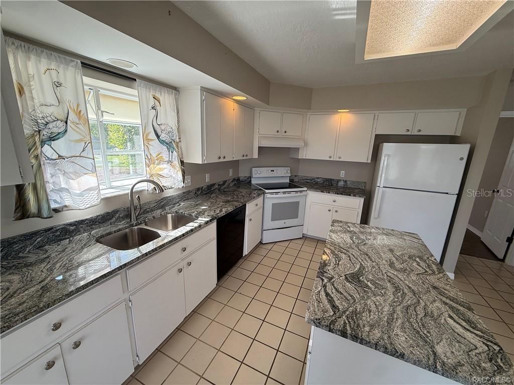 838 W BOGART CT, BEVERLY HILLS, FL — photo 8