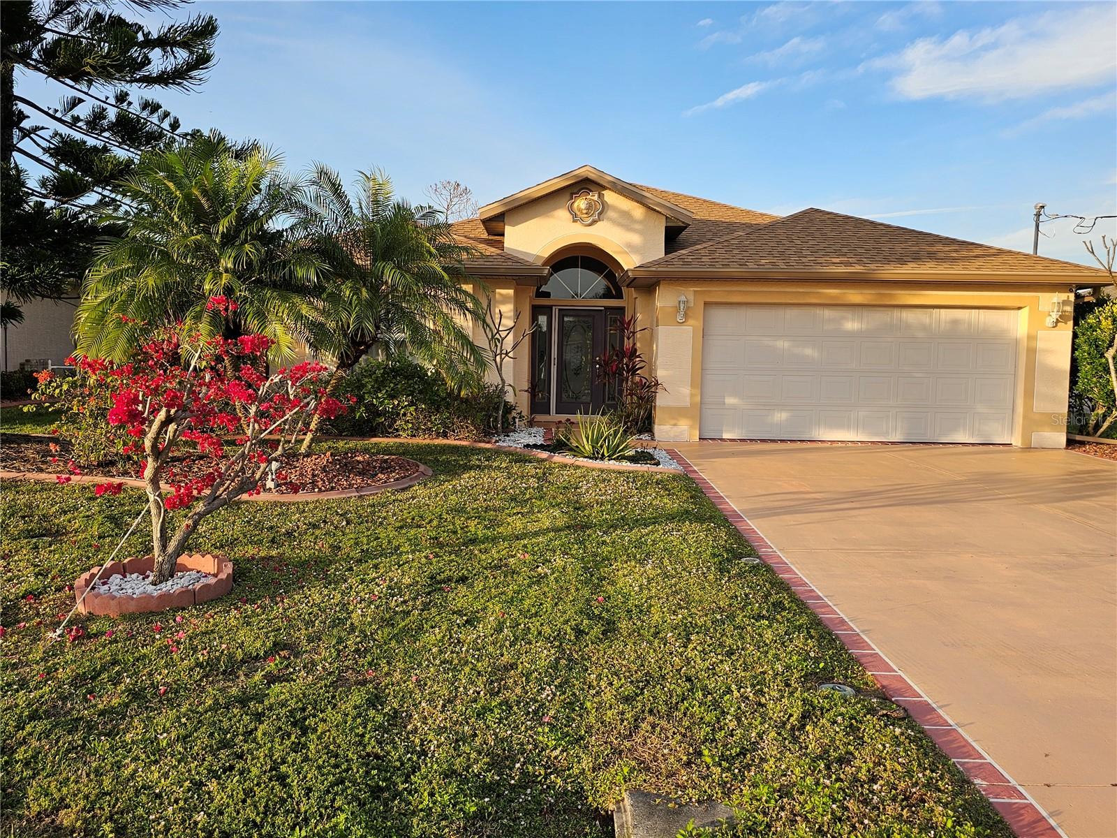114 ALBATROSS RD, ROTONDA WEST, FL