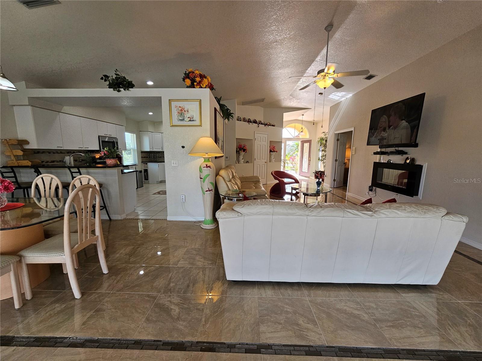 114 ALBATROSS RD, ROTONDA WEST, FL — photo 7
