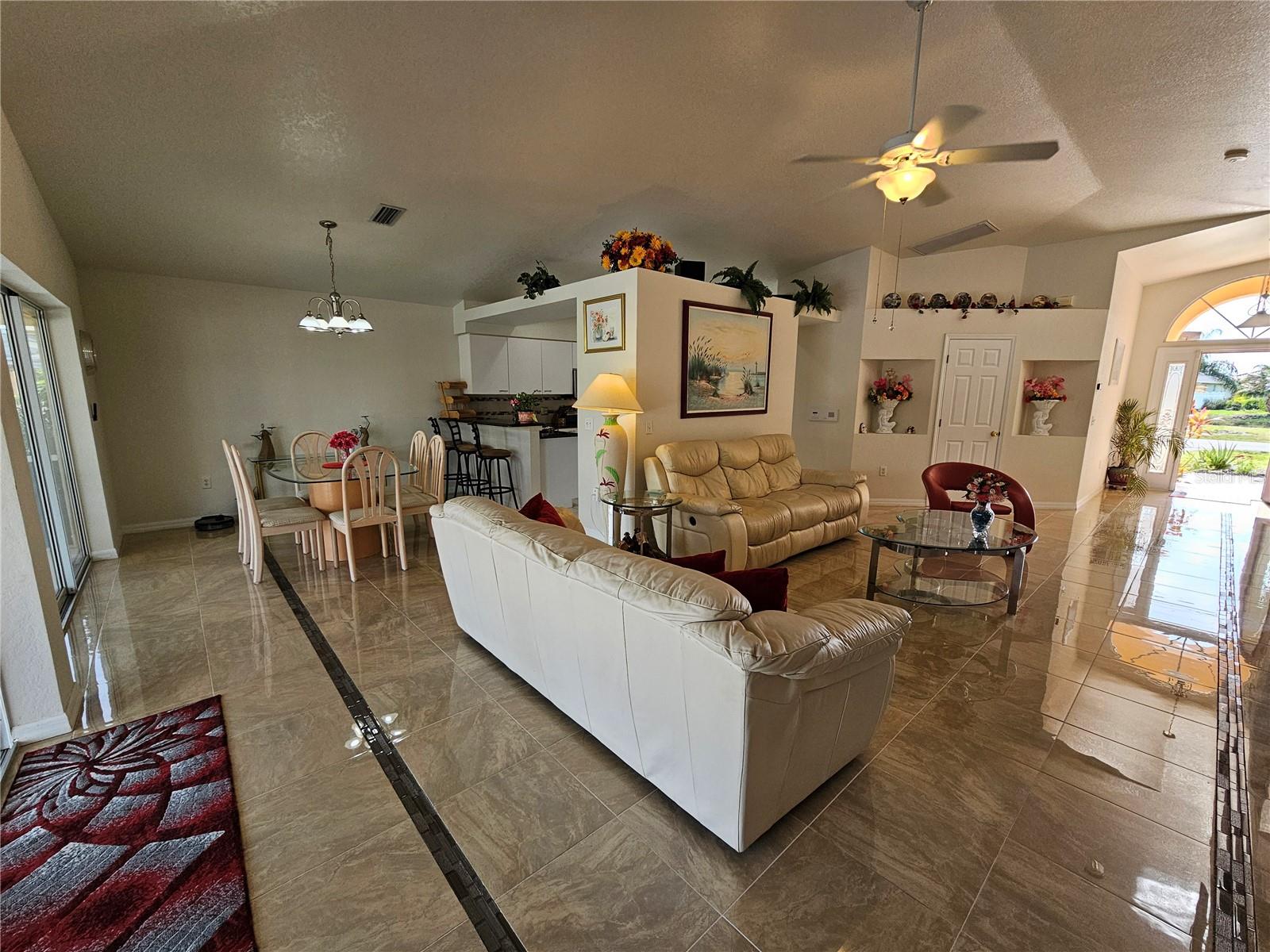 114 ALBATROSS RD, ROTONDA WEST, FL — photo 8