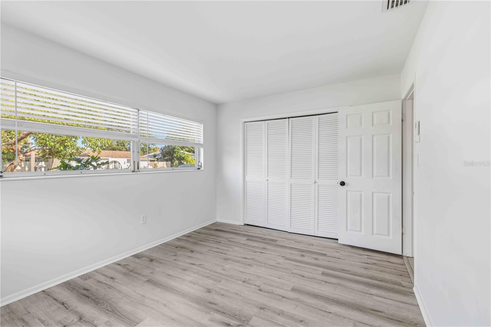 530 SAINT ANDREWS DR, SARASOTA, FL — photo 29