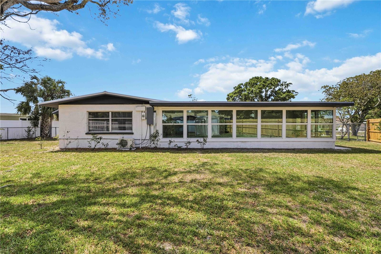530 SAINT ANDREWS DR, SARASOTA, FL — photo 39