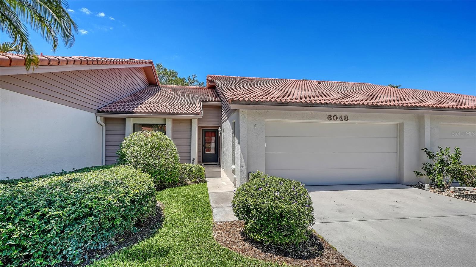 6048 WILSHIRE BLVD #2, SARASOTA, FL — photo 2