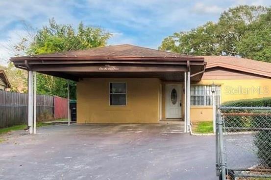 1 S AURORA DR, APOPKA, FL