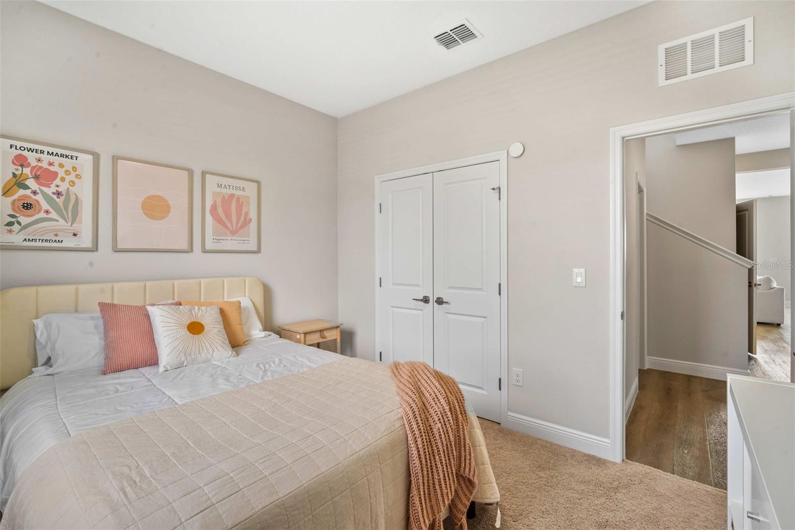 10308 FIELDSTONE MYRTLE WAY, SAN ANTONIO, FL — photo 17
