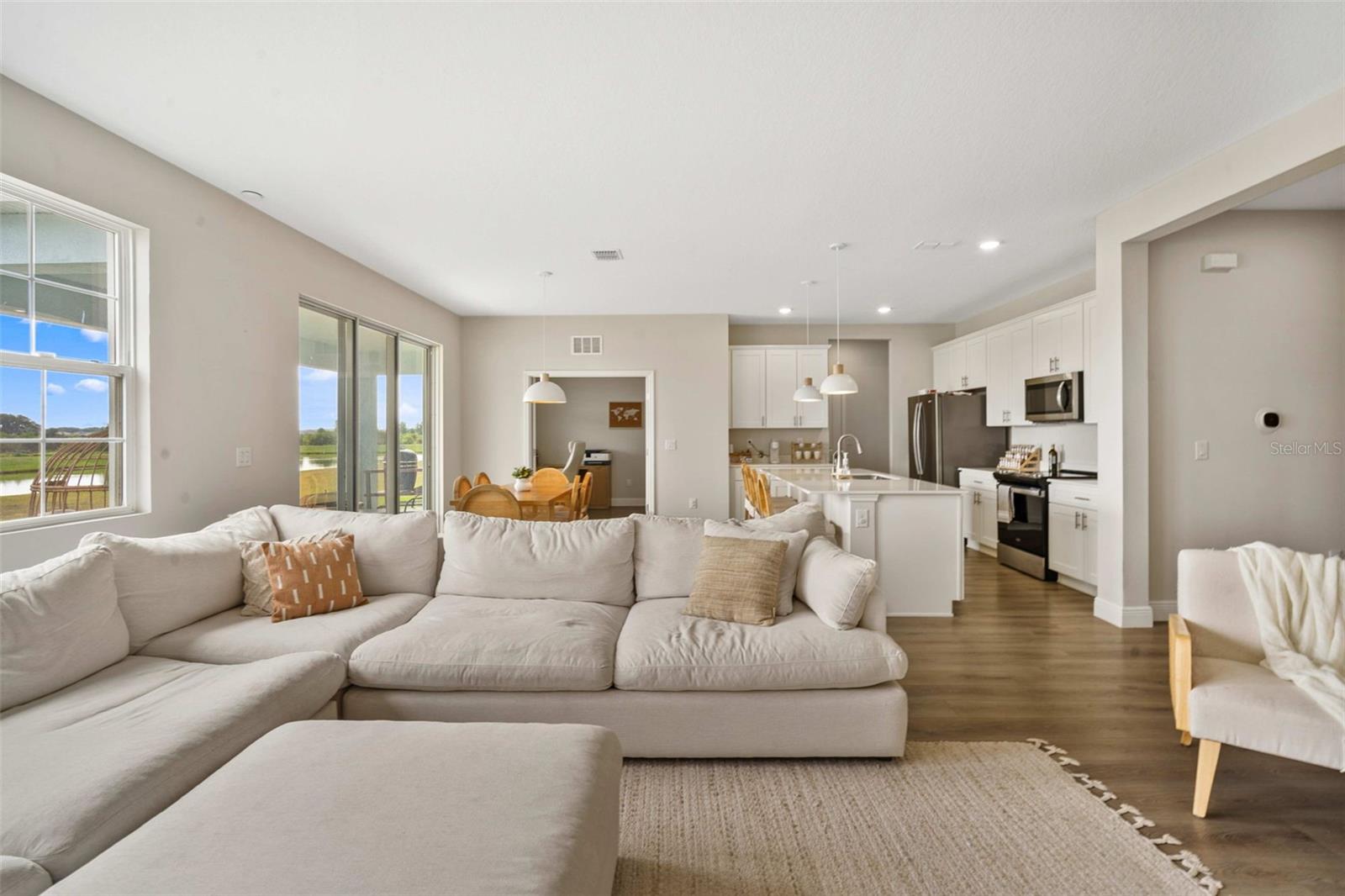 10308 FIELDSTONE MYRTLE WAY, SAN ANTONIO, FL — photo 28