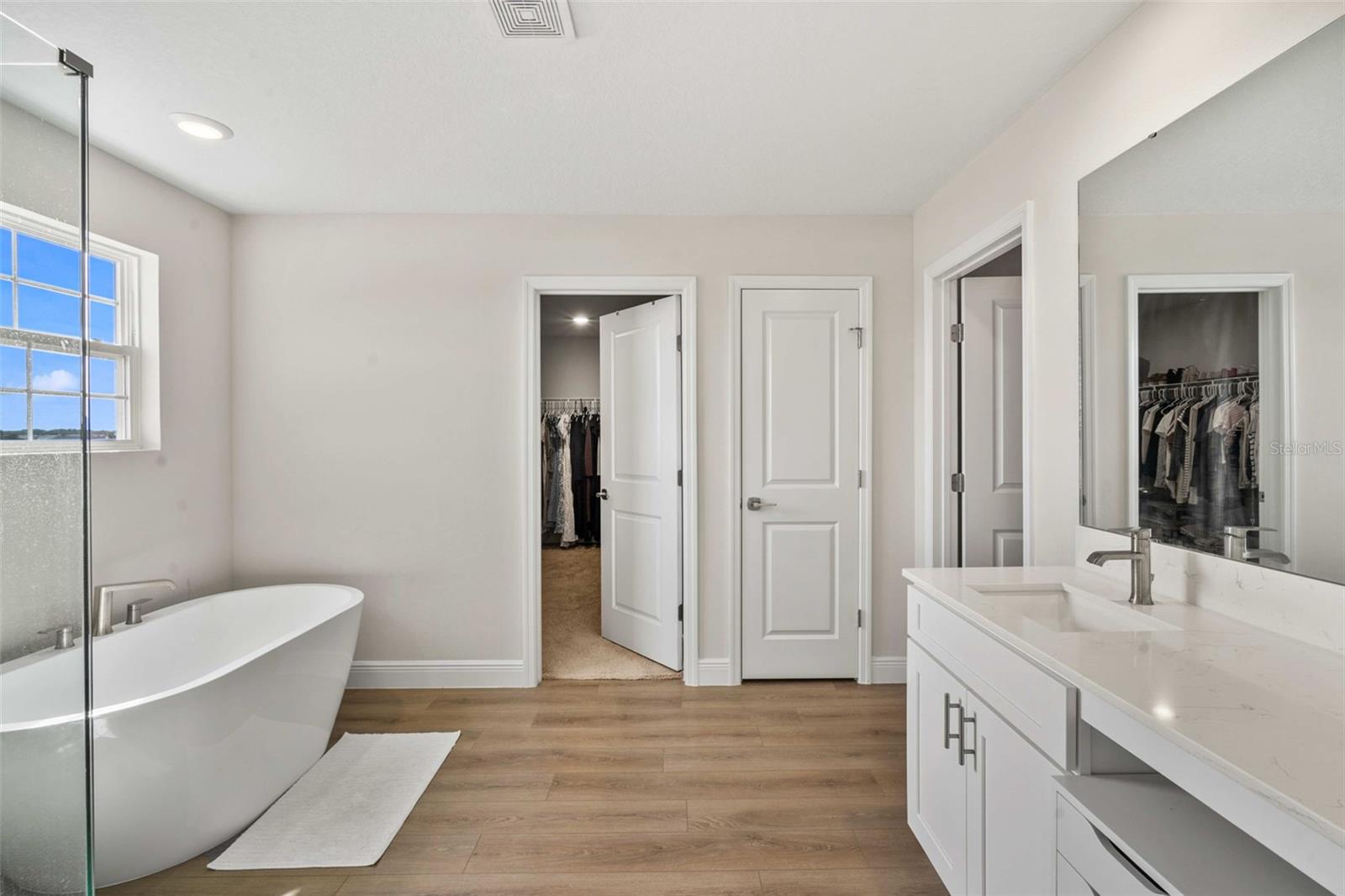 10308 FIELDSTONE MYRTLE WAY, SAN ANTONIO, FL — photo 36