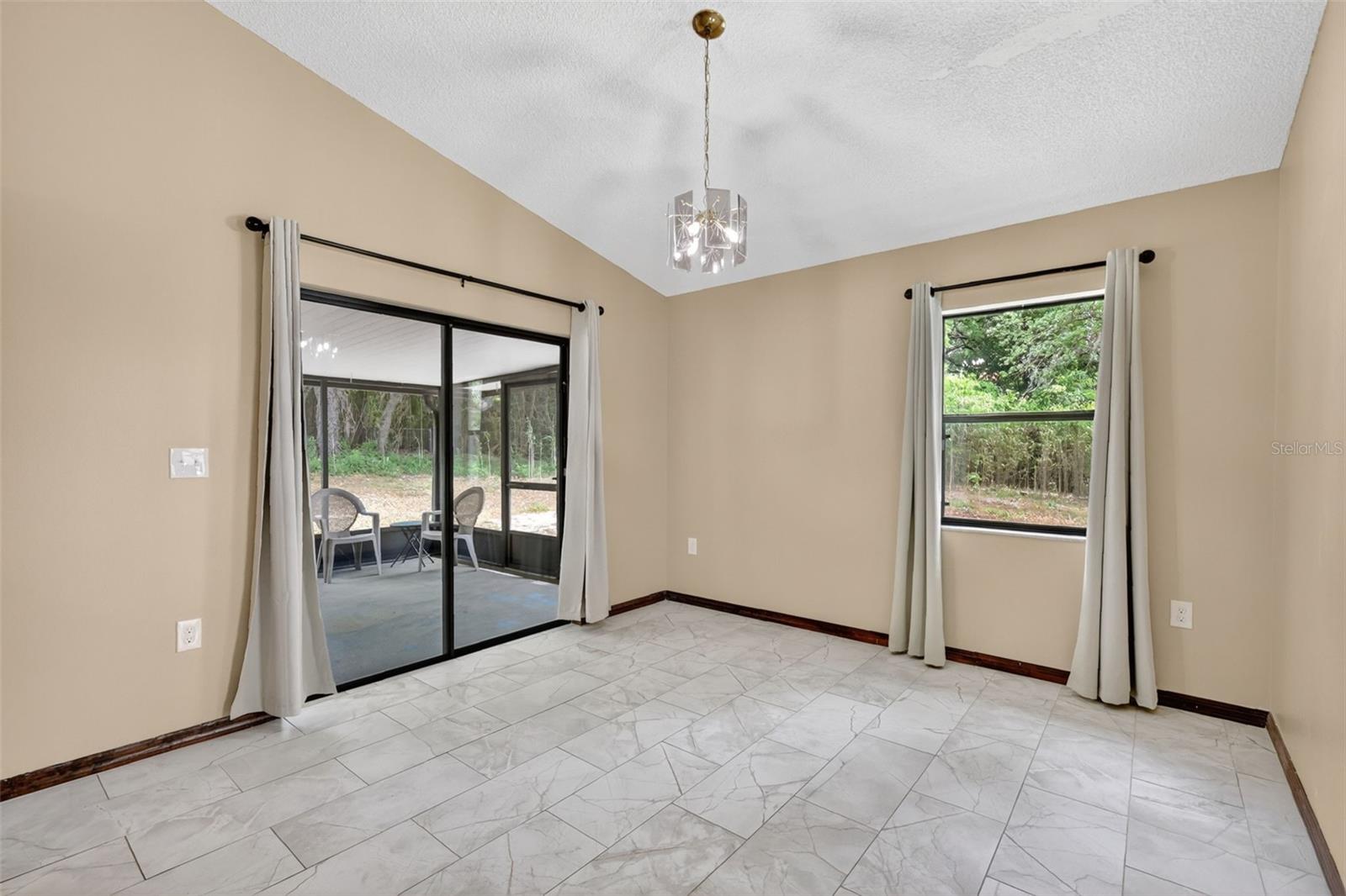 40248 ORANGE CIR, LADY LAKE, FL — photo 14