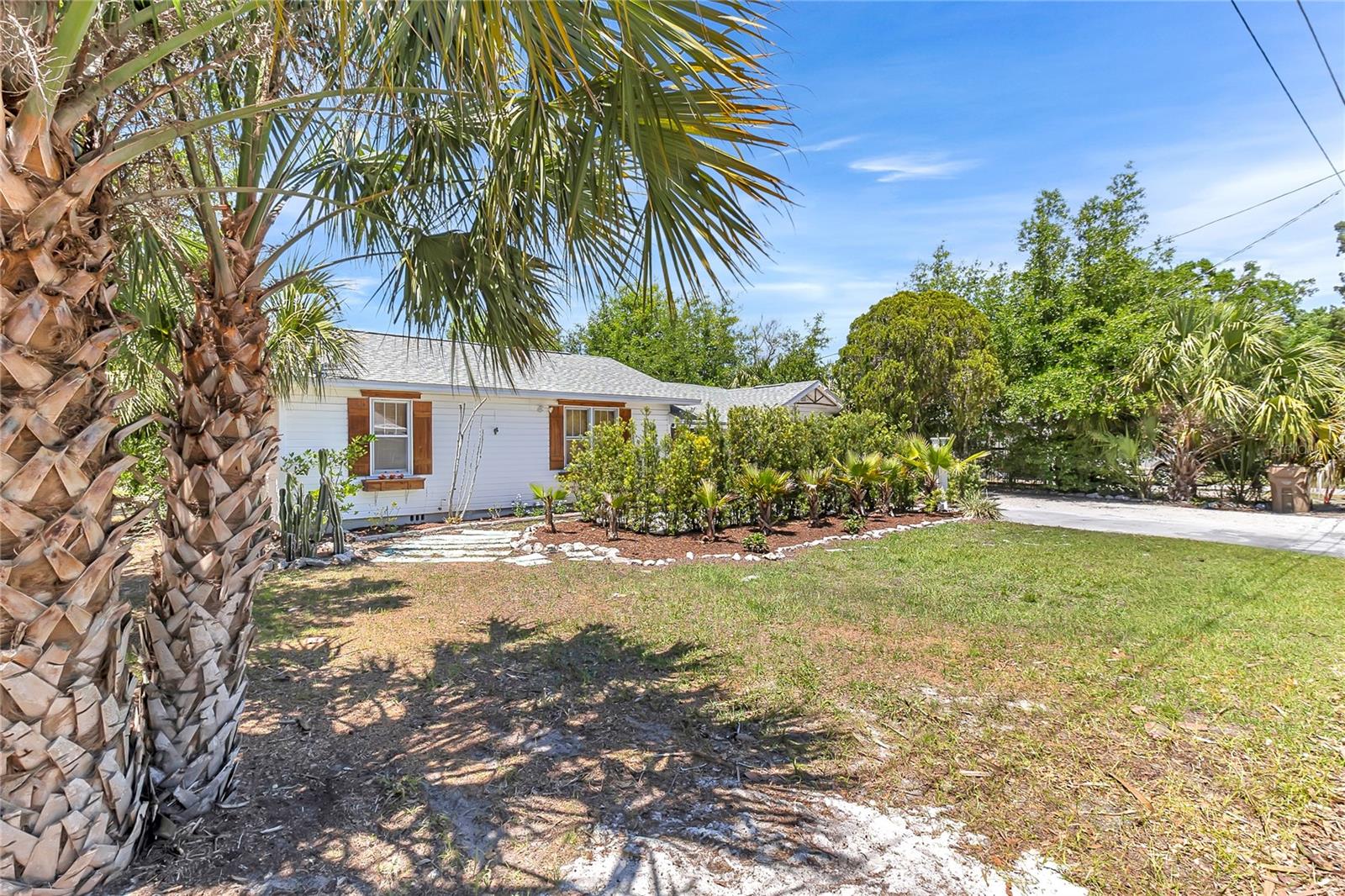3560 MARTIN AVE, MOUNT DORA, FL — photo 7