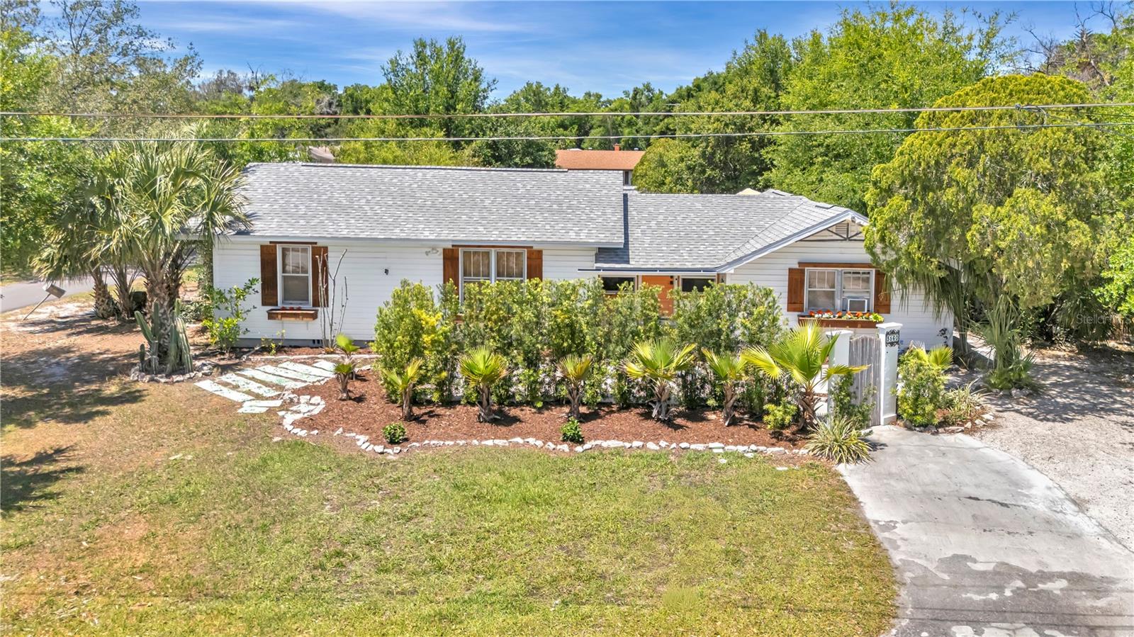 3560 MARTIN AVE, MOUNT DORA, FL — photo 86