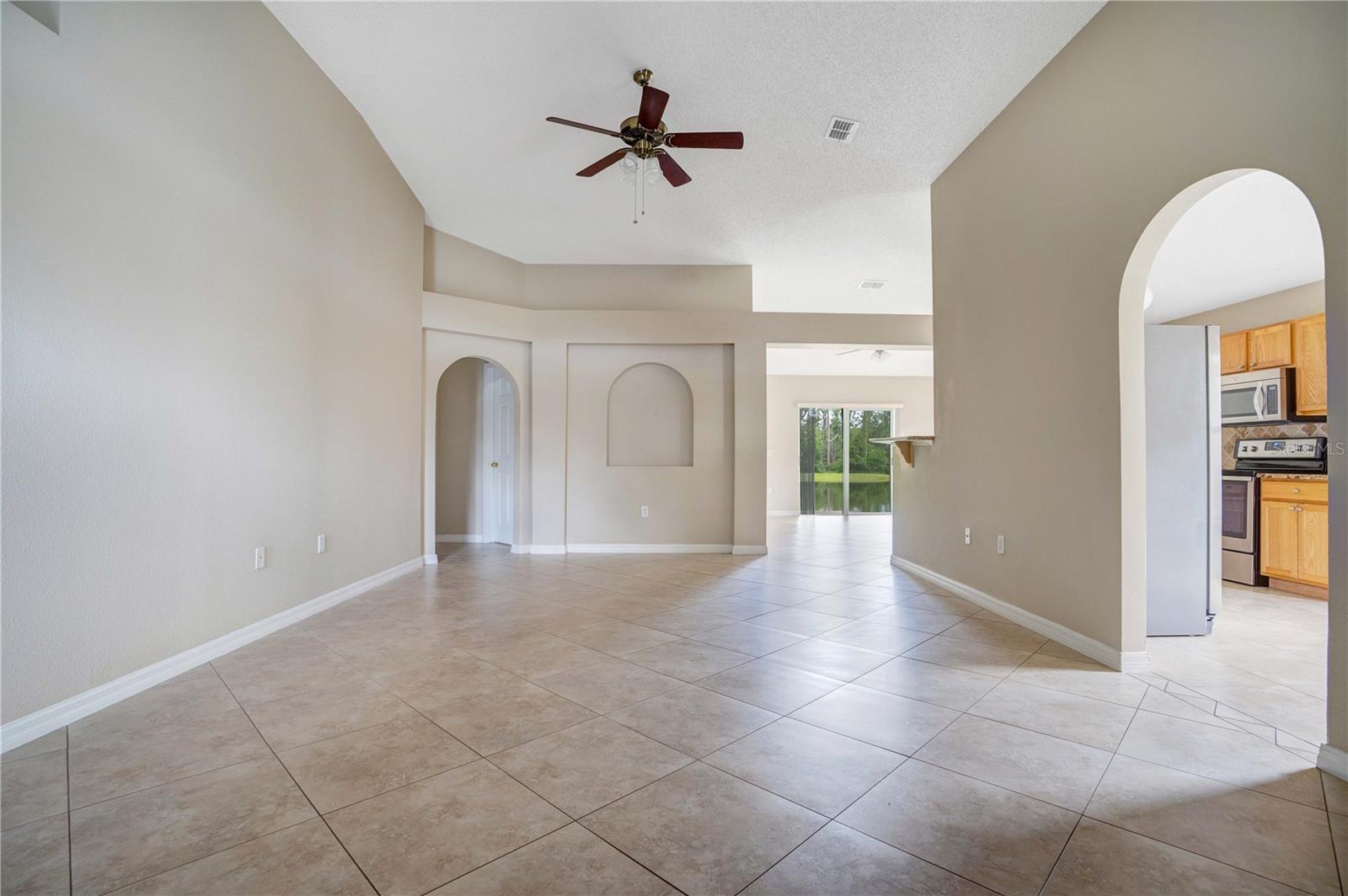 1845 CORNER MEADOW CIR, ORLANDO, FL — photo 3