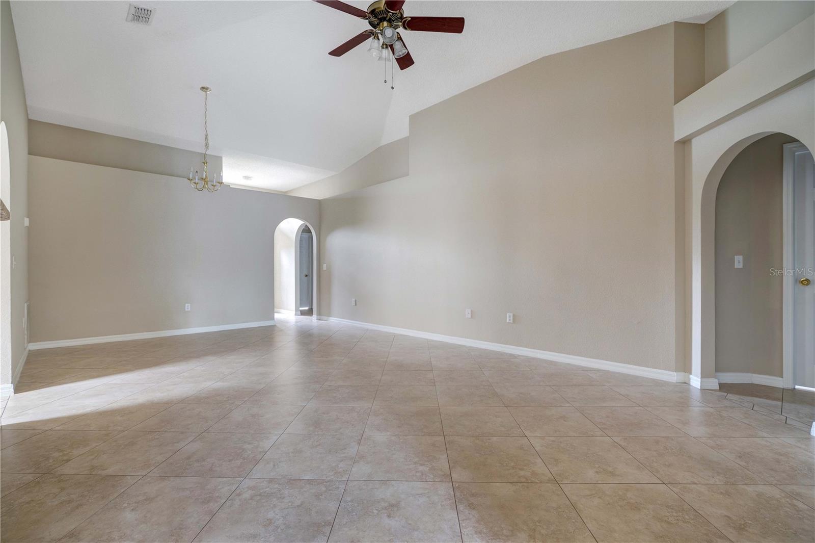 1845 CORNER MEADOW CIR, ORLANDO, FL — photo 4