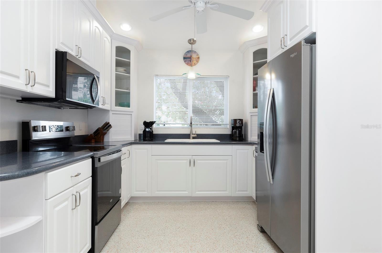 11855 4TH ST E, TREASURE ISLAND, FL — photo 7