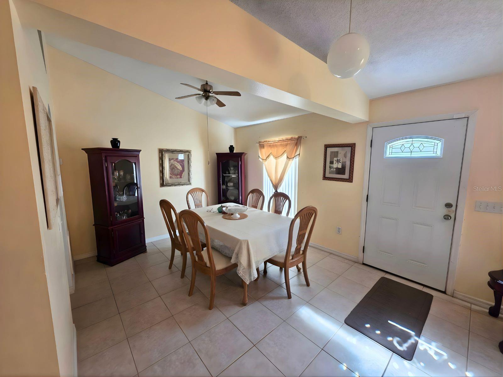 907 STOCKPORT DR, KISSIMMEE, FL — photo 2