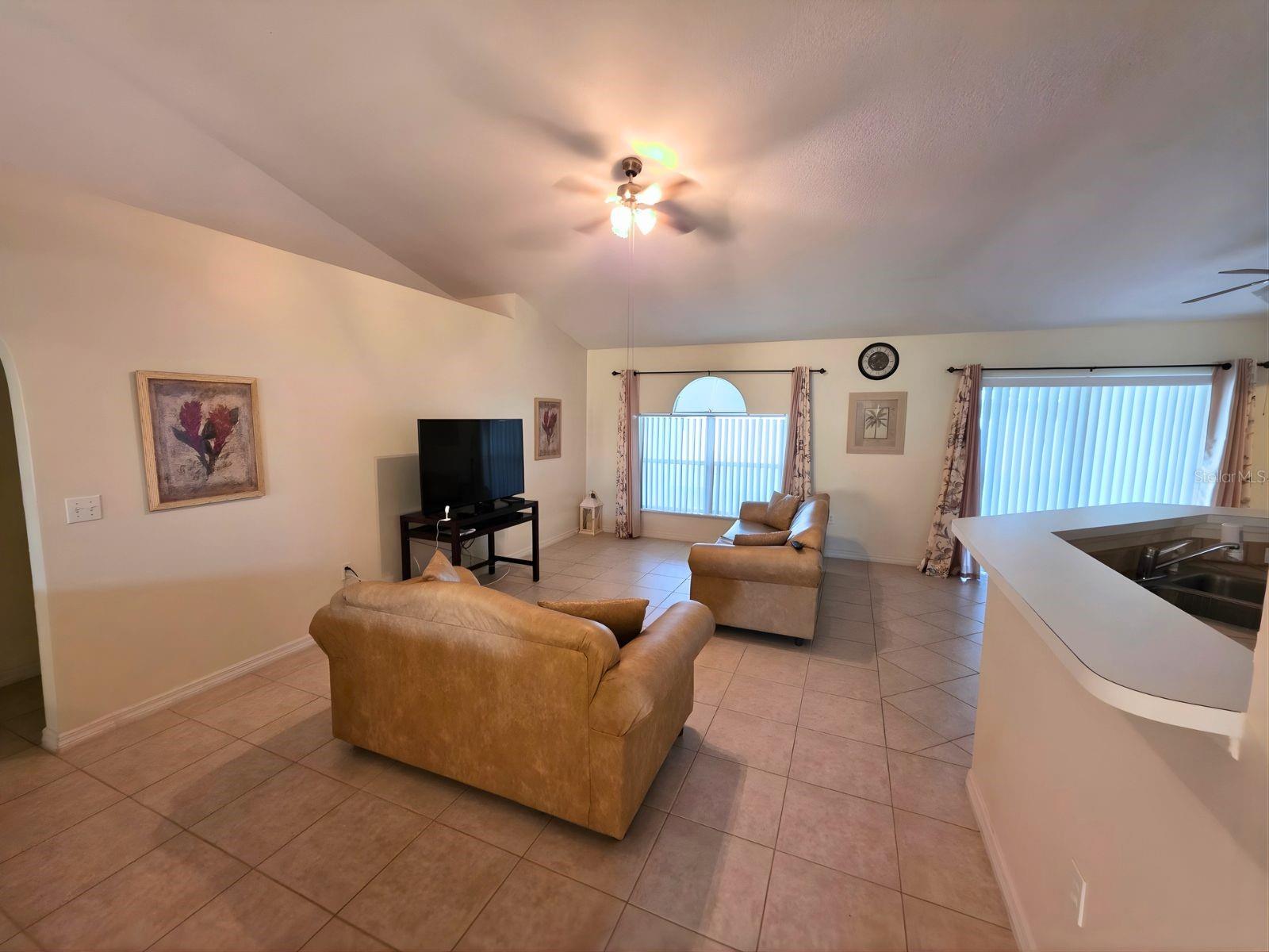 907 STOCKPORT DR, KISSIMMEE, FL — photo 7