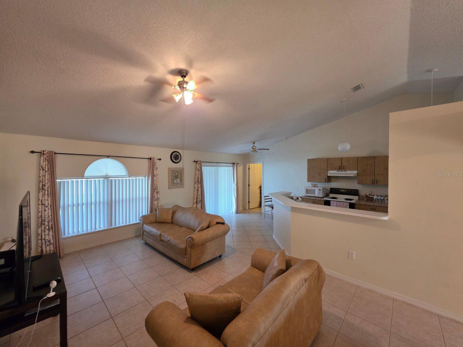 907 STOCKPORT DR, KISSIMMEE, FL — photo 8