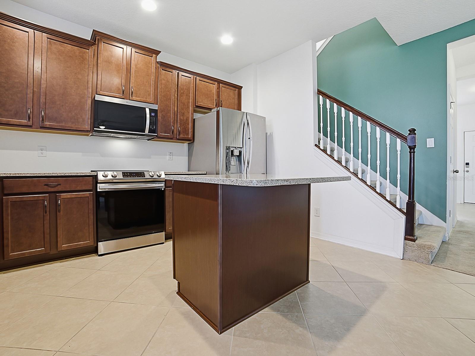 509 BLUE CYPRESS DRIVE, GROVELAND, FL — photo 22