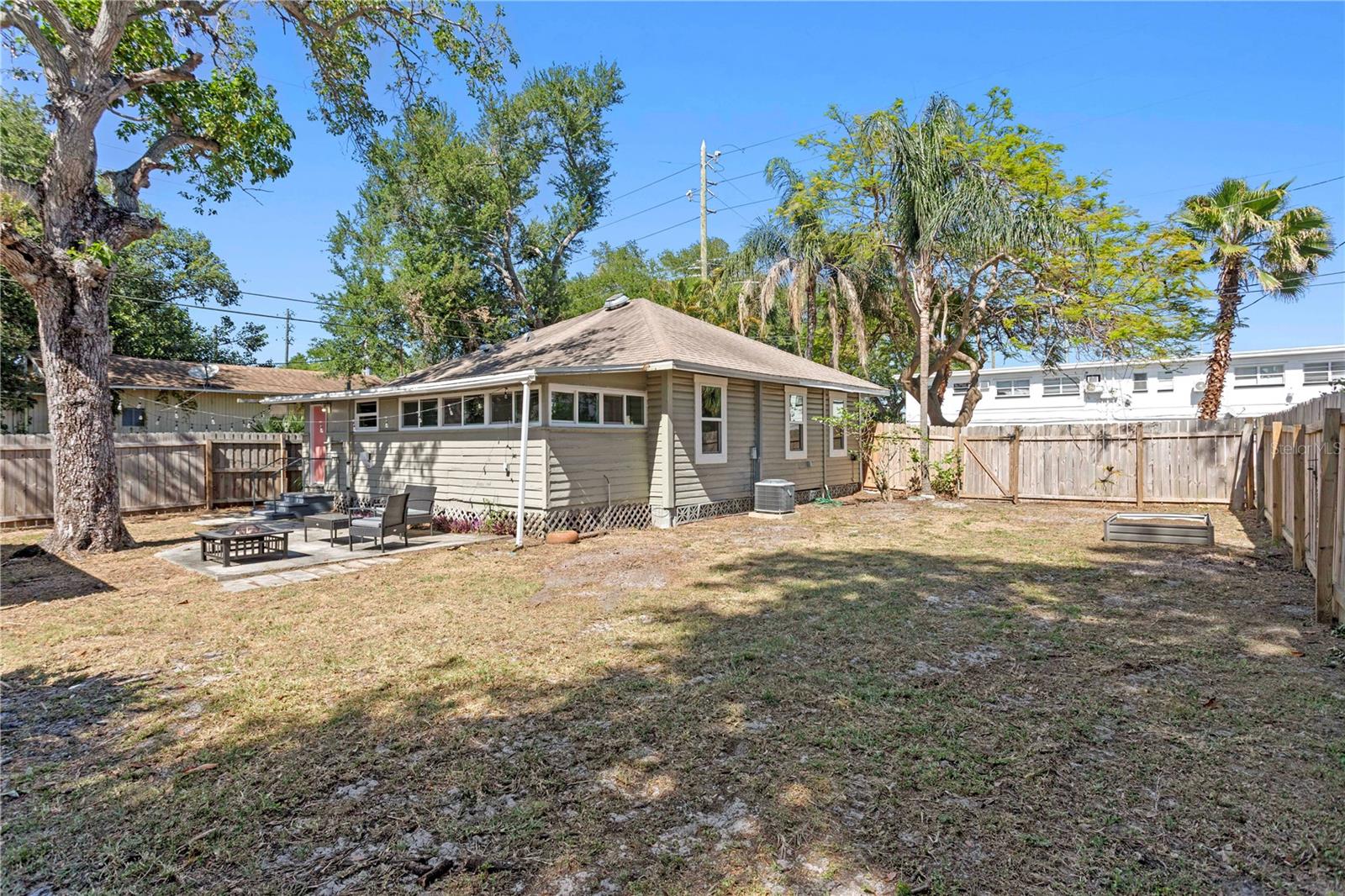 225 35TH ST S, ST PETERSBURG, FL — photo 20