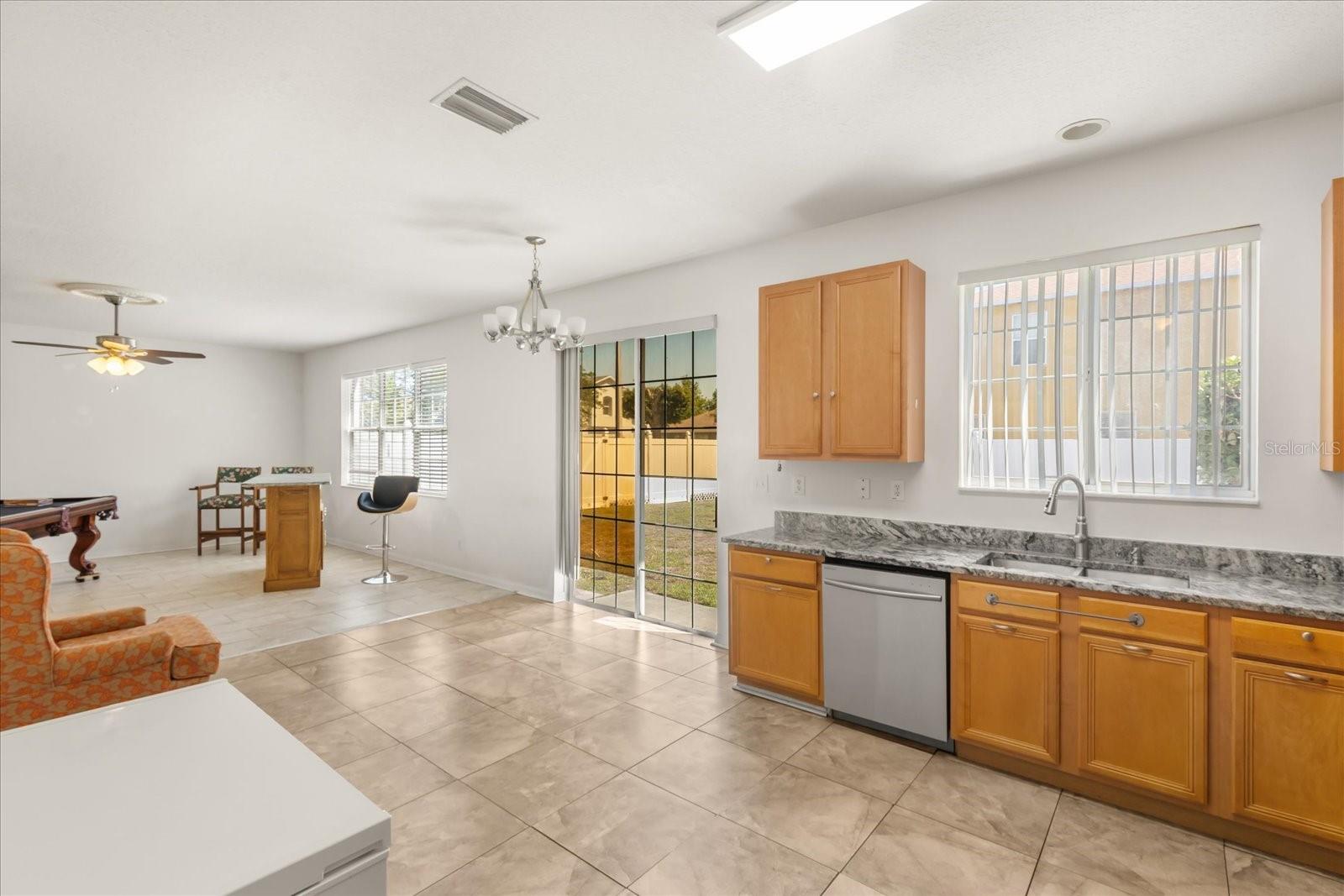 402 CHIMNEY ROCK DR, RUSKIN, FL — photo 6