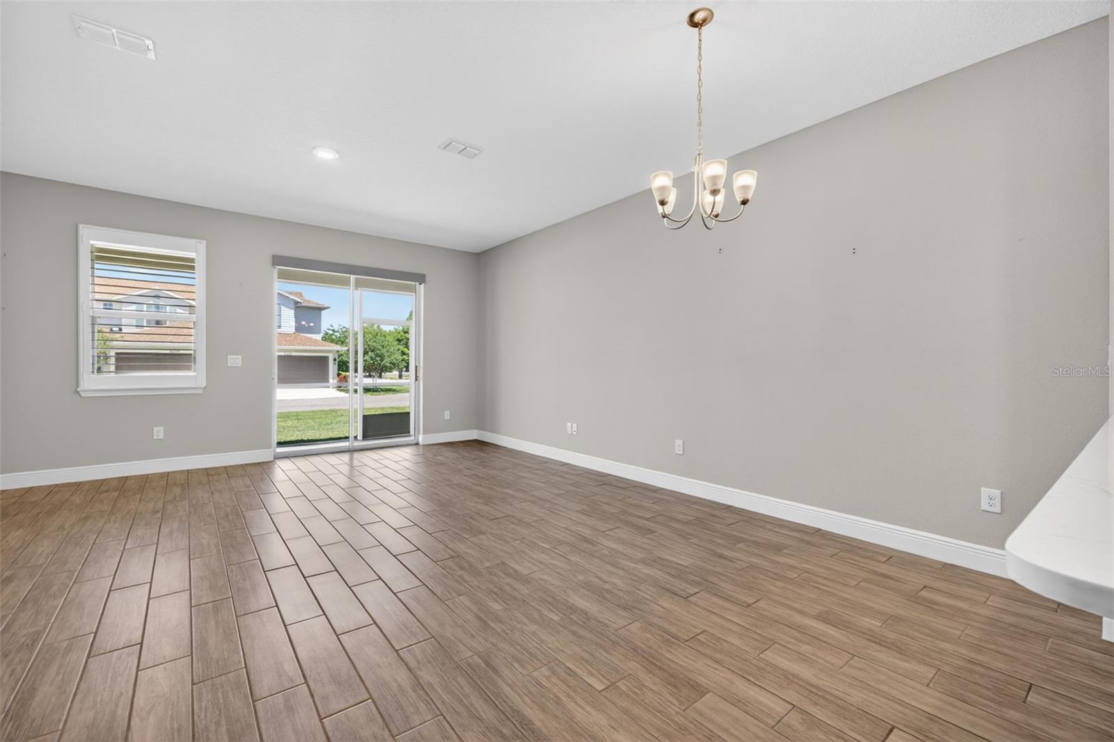 5291 NEIL DR, ST PETERSBURG, FL — photo 4