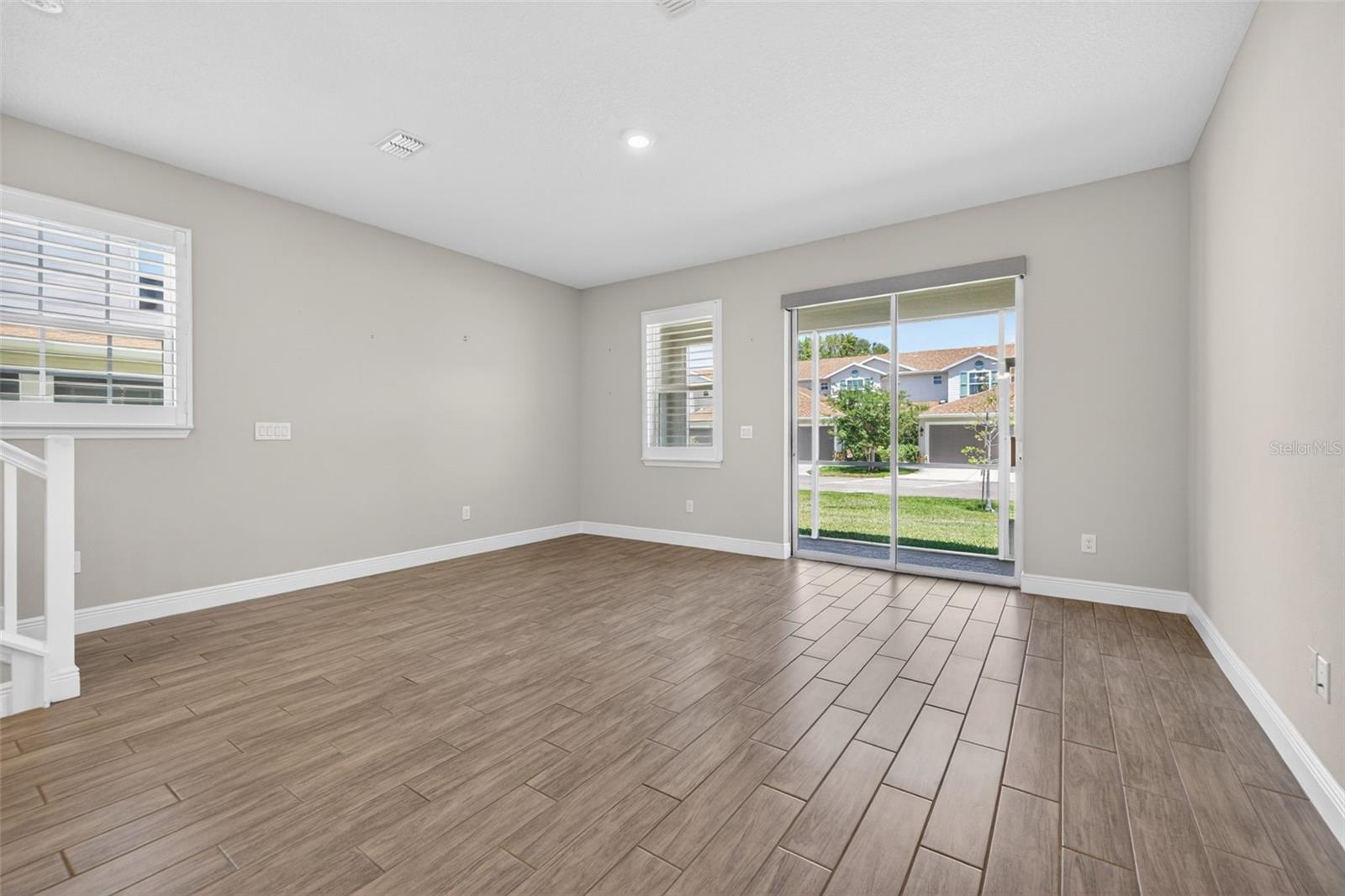 5291 NEIL DR, ST PETERSBURG, FL — photo 6