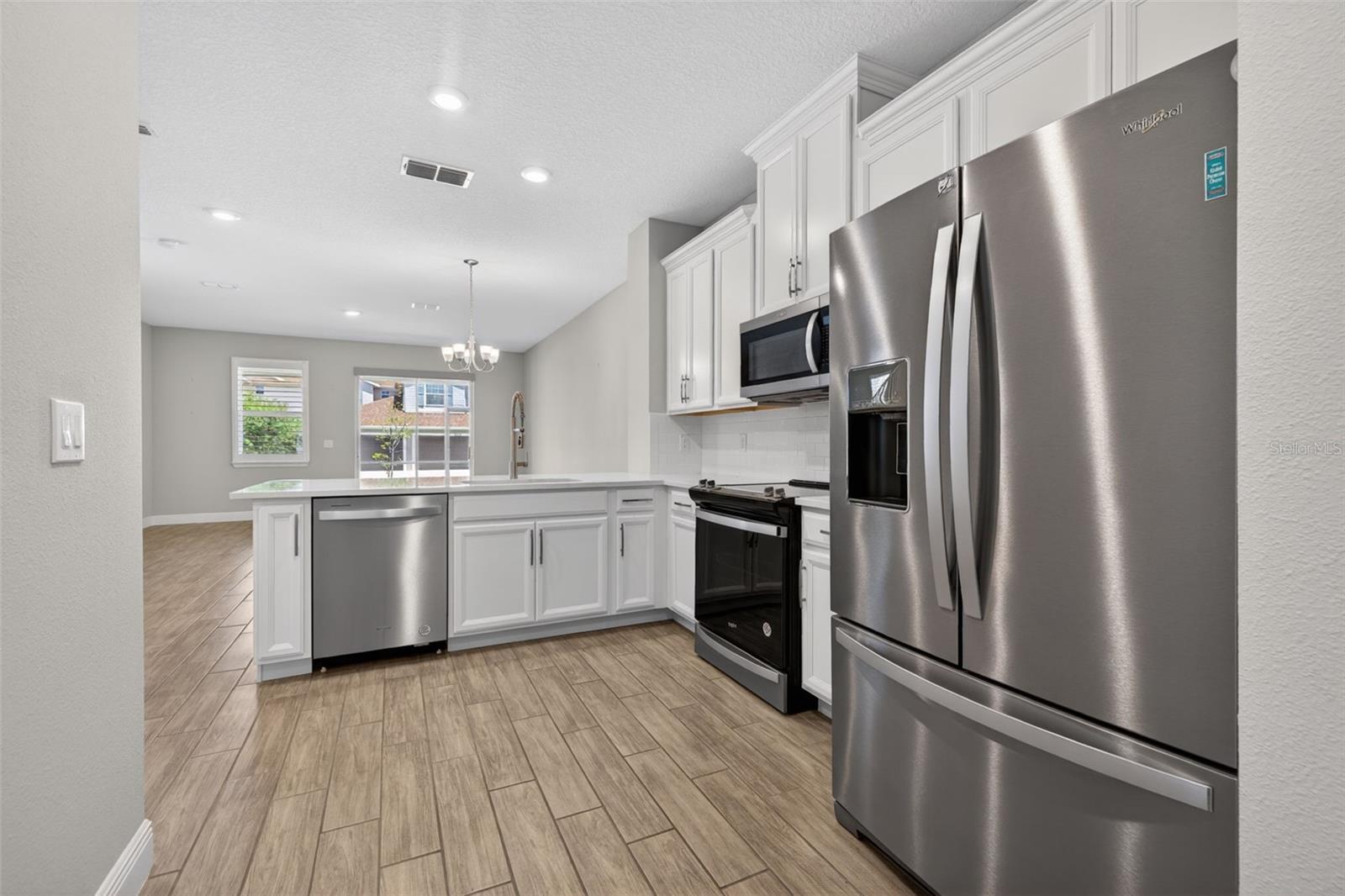 5291 NEIL DR, ST PETERSBURG, FL — photo 13