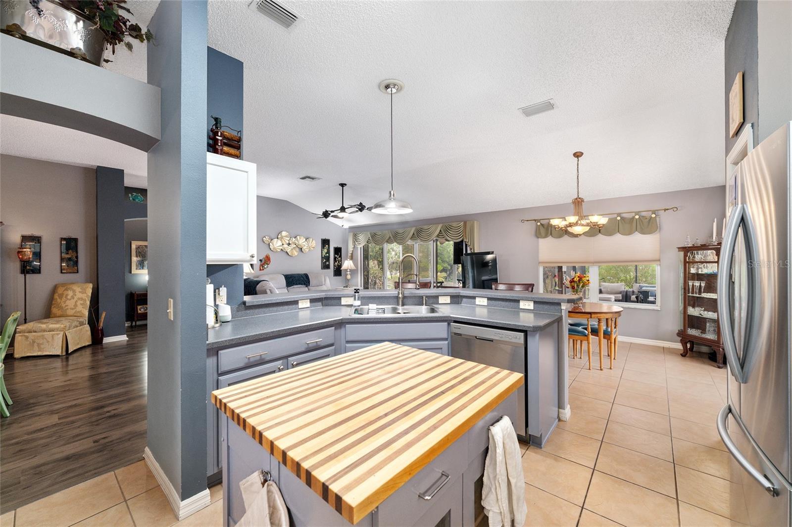 1311 OPORTO DR, THE VILLAGES, FL — photo 19
