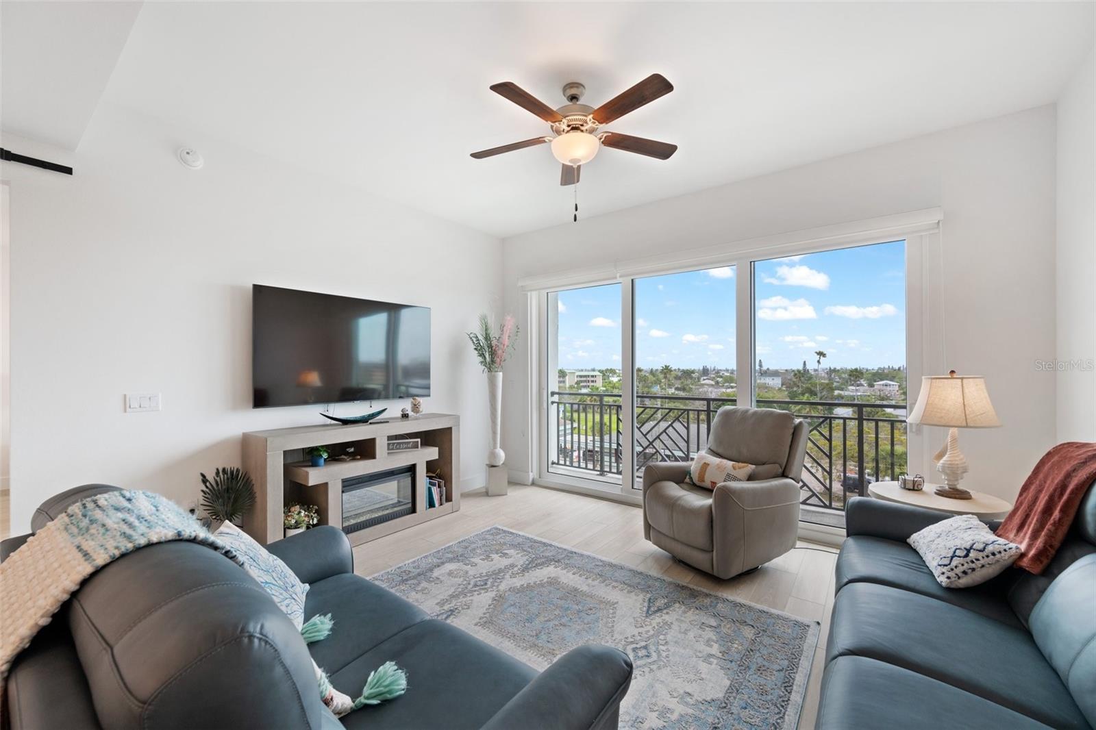 300 150TH AVE #510, MADEIRA BEACH, FL — photo 3