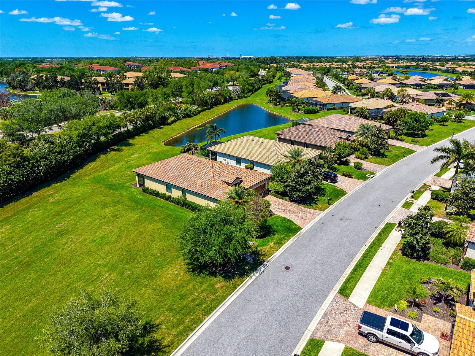 157 WANDERING WETLANDS CIR, BRADENTON, FL — photo 24