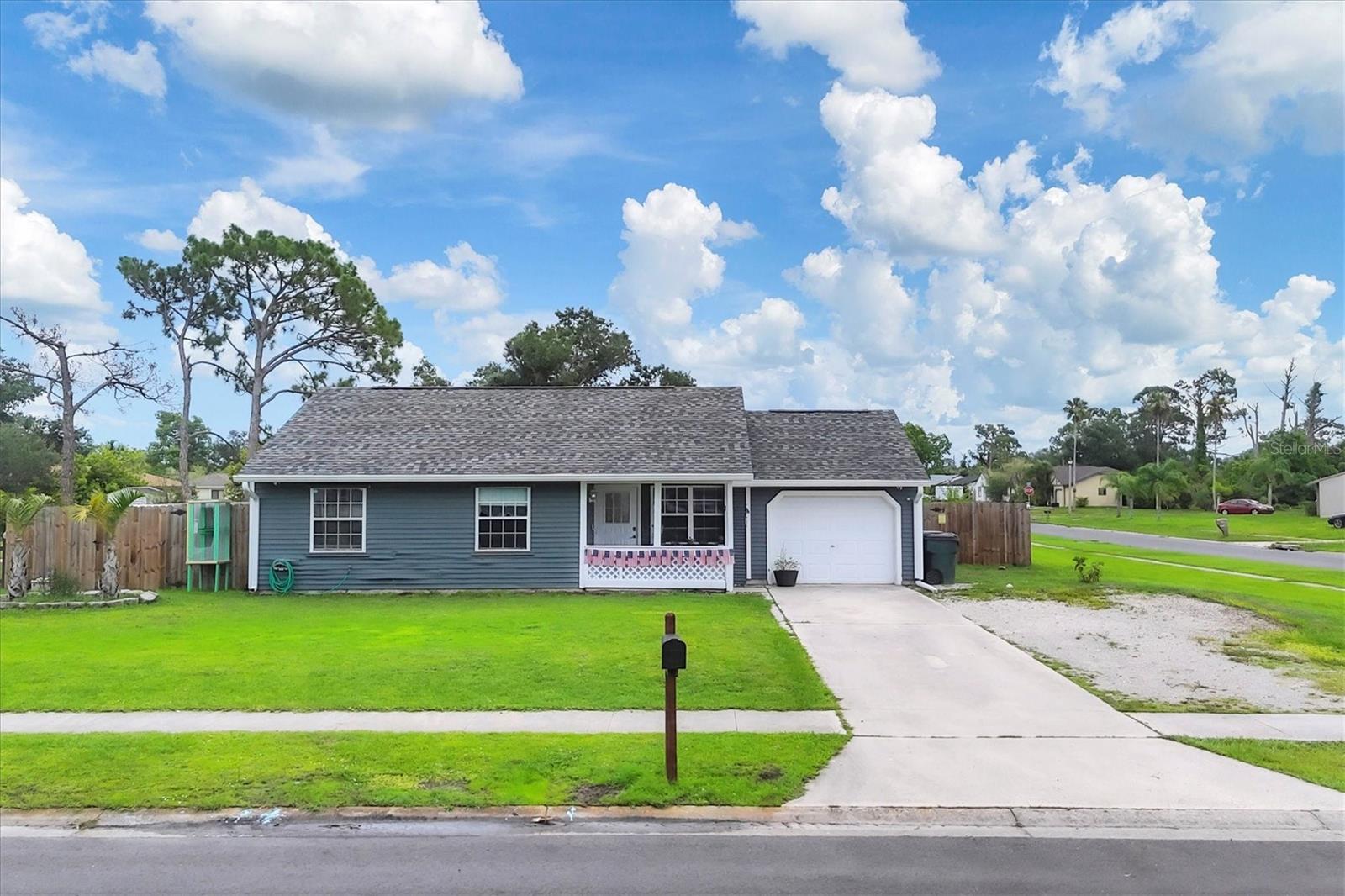 7590 LYNCREST ST, NORTH PORT, FL