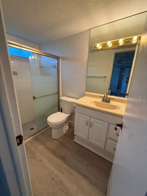 1884 YALE DR, CLEARWATER, FL — photo 15