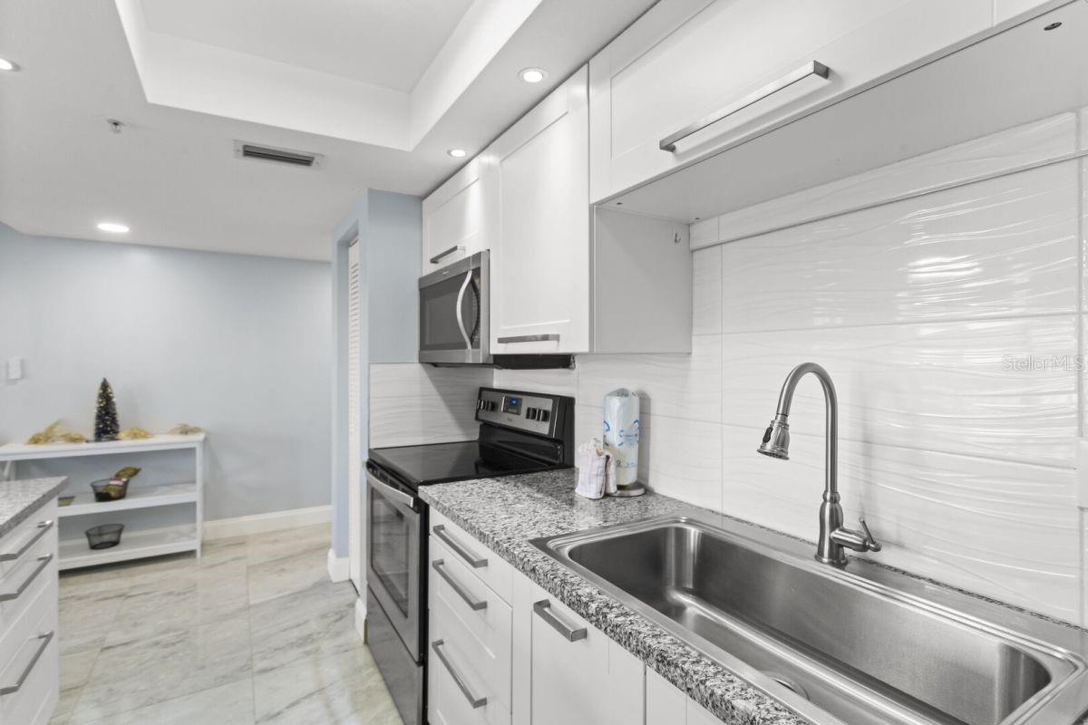 50 GULF BLVD #206, INDIAN ROCKS BEACH, FL — photo 14