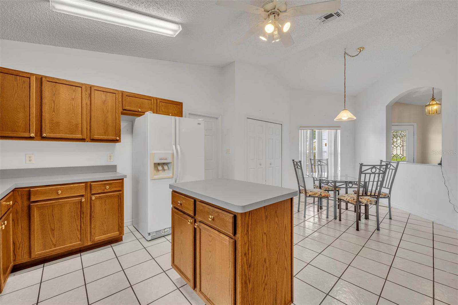 4936 SAWGRASS LAKE CIR, LEESBURG, FL — photo 41
