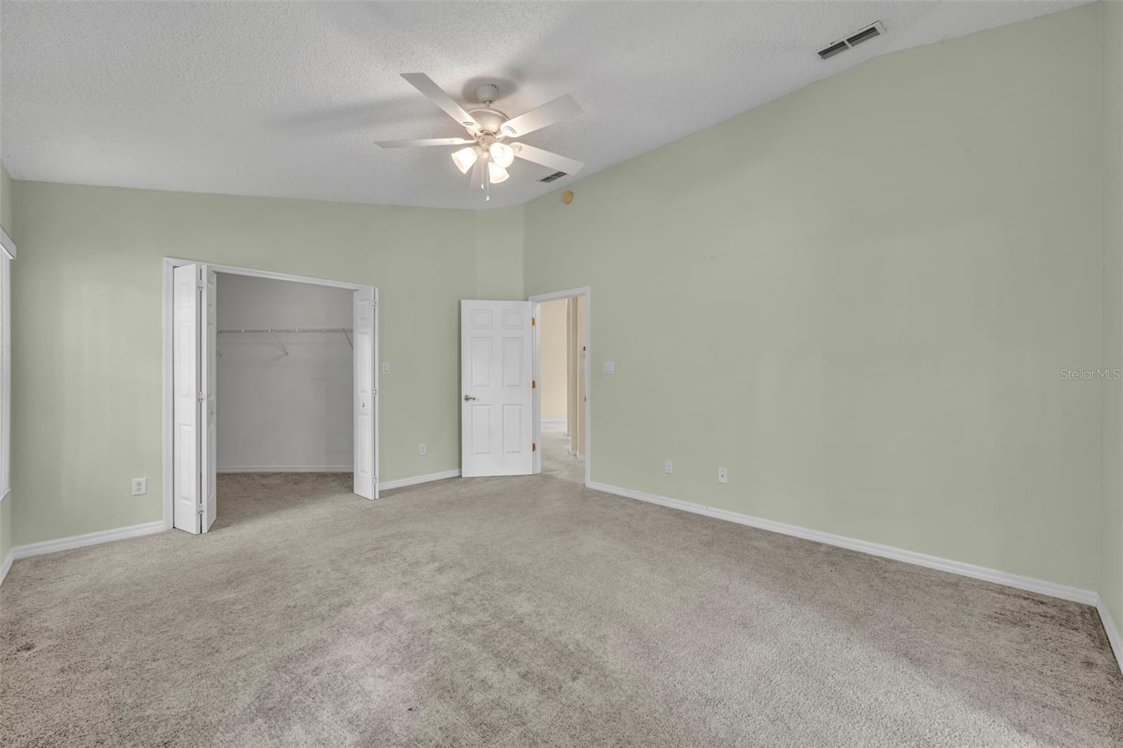 4936 SAWGRASS LAKE CIR, LEESBURG, FL — photo 58