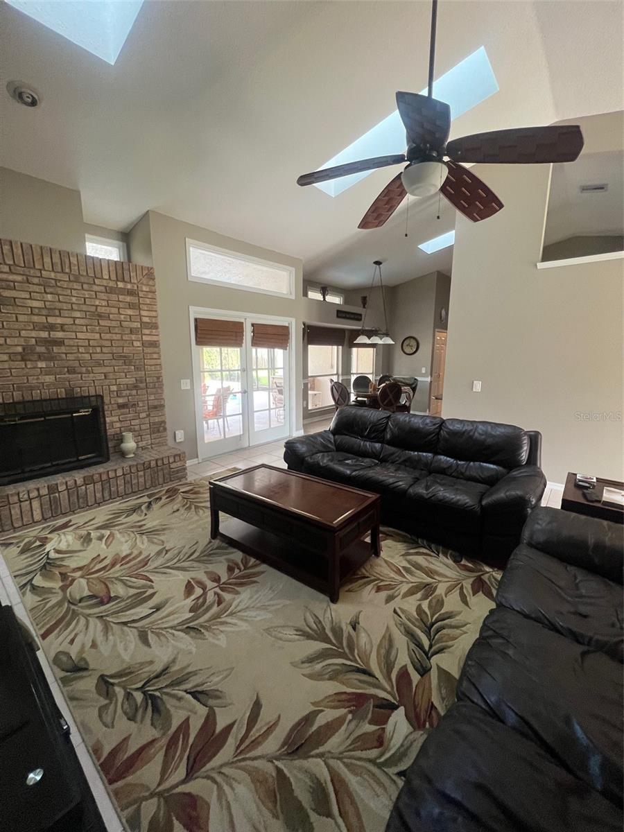 1545 ANTOINETTE CT, OVIEDO, FL — photo 4