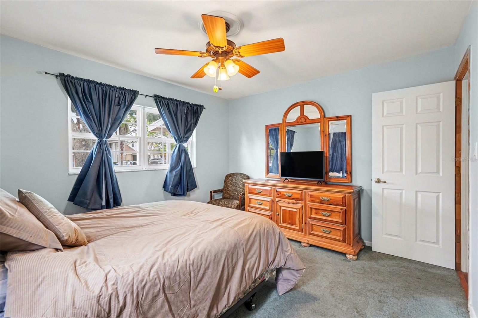 7815 N WOODLYNNE AVE, TAMPA, FL — photo 16