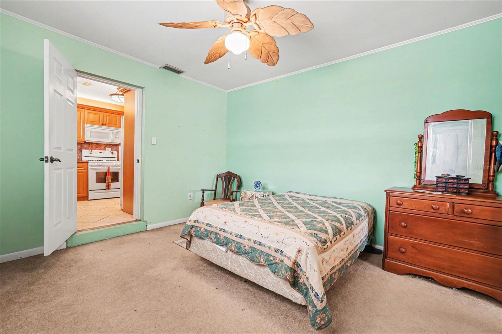 7815 N WOODLYNNE AVE, TAMPA, FL — photo 18