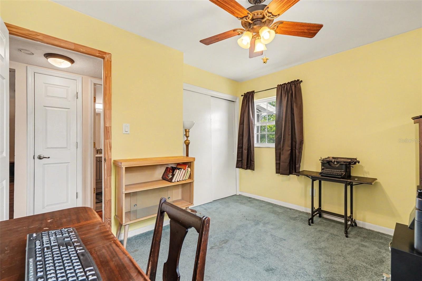 7815 N WOODLYNNE AVE, TAMPA, FL — photo 19
