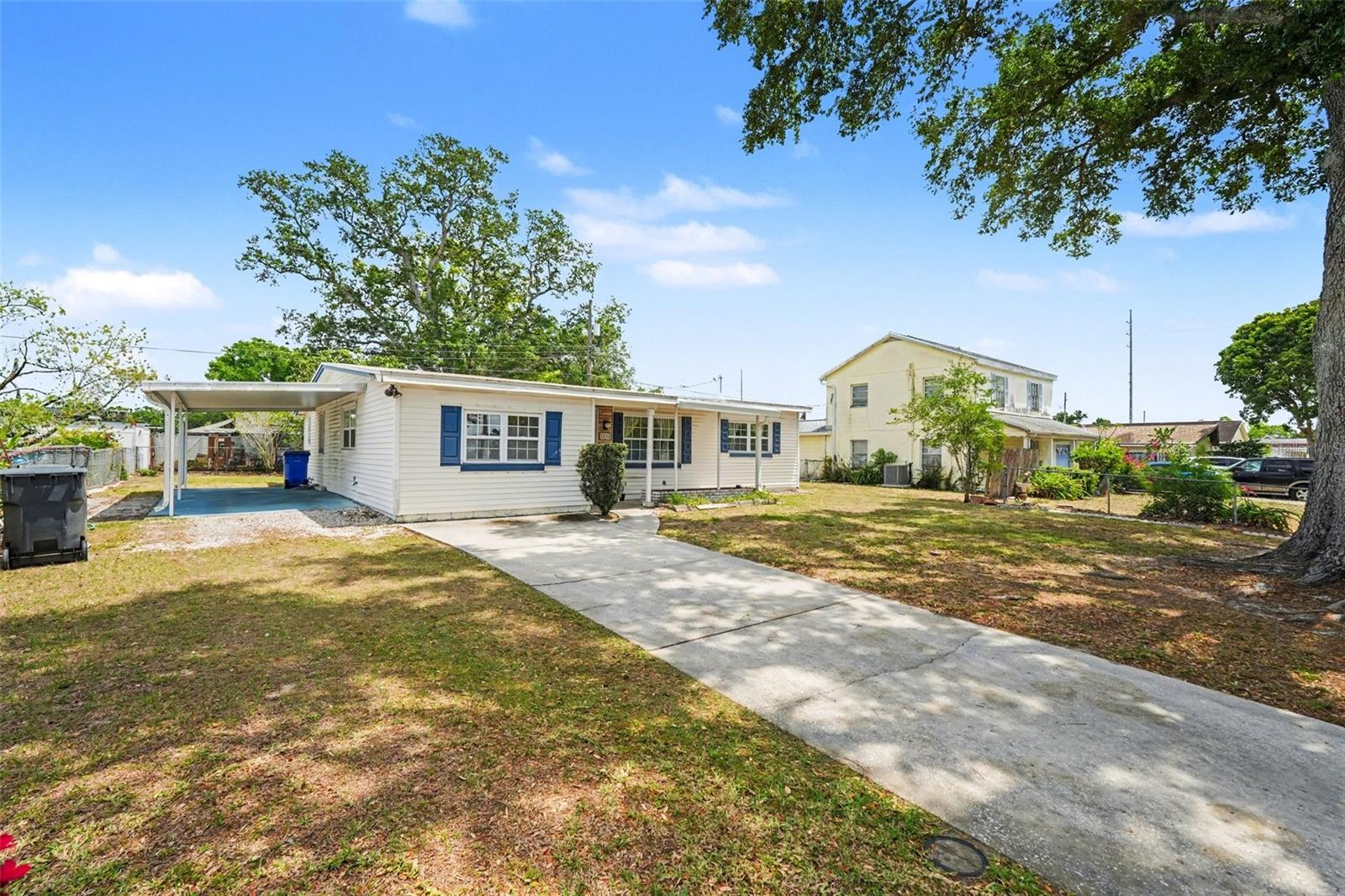 7815 N WOODLYNNE AVE, TAMPA, FL — photo 32