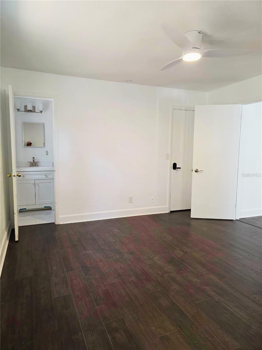5210 DR MARTIN LUTHER KING JR ST N ST, ST PETERSBURG, FL — photo 8