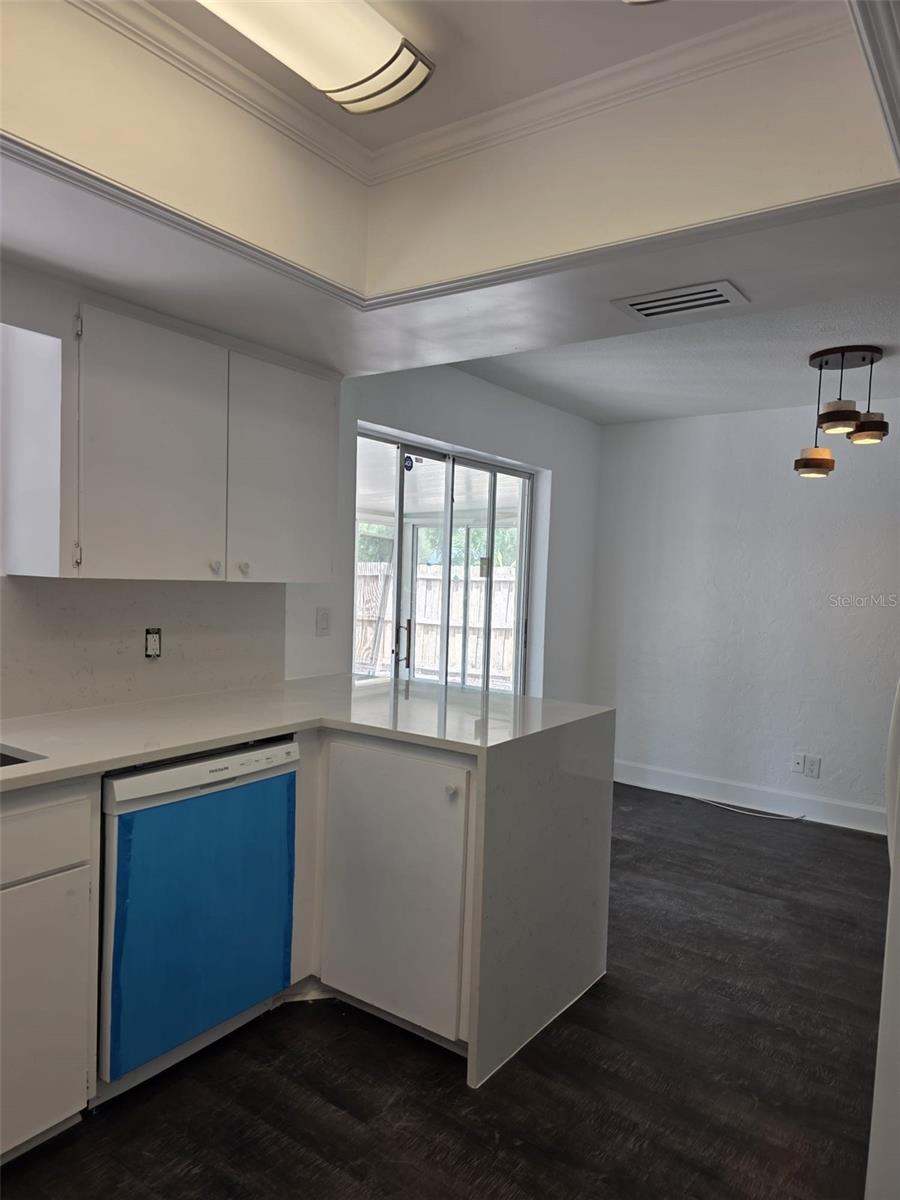 5210 DR MARTIN LUTHER KING JR ST N ST, ST PETERSBURG, FL — photo 59