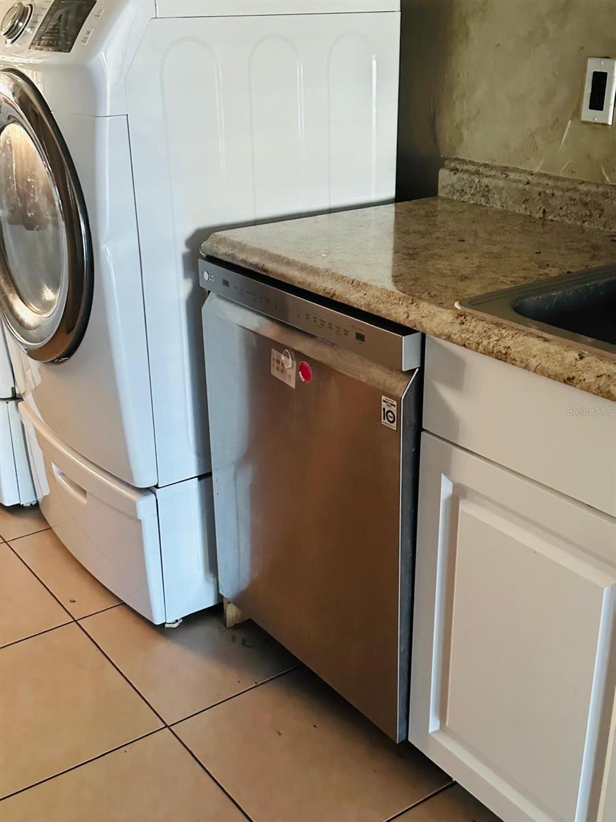 502 WINTER TER #121, WINTER HAVEN, FL — photo 8