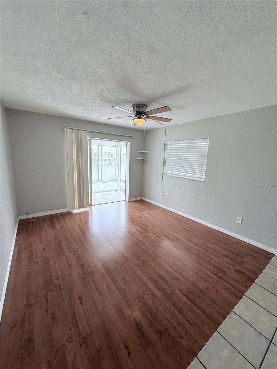 11705 3RD ST E #8, TREASURE ISLAND, FL — photo 9