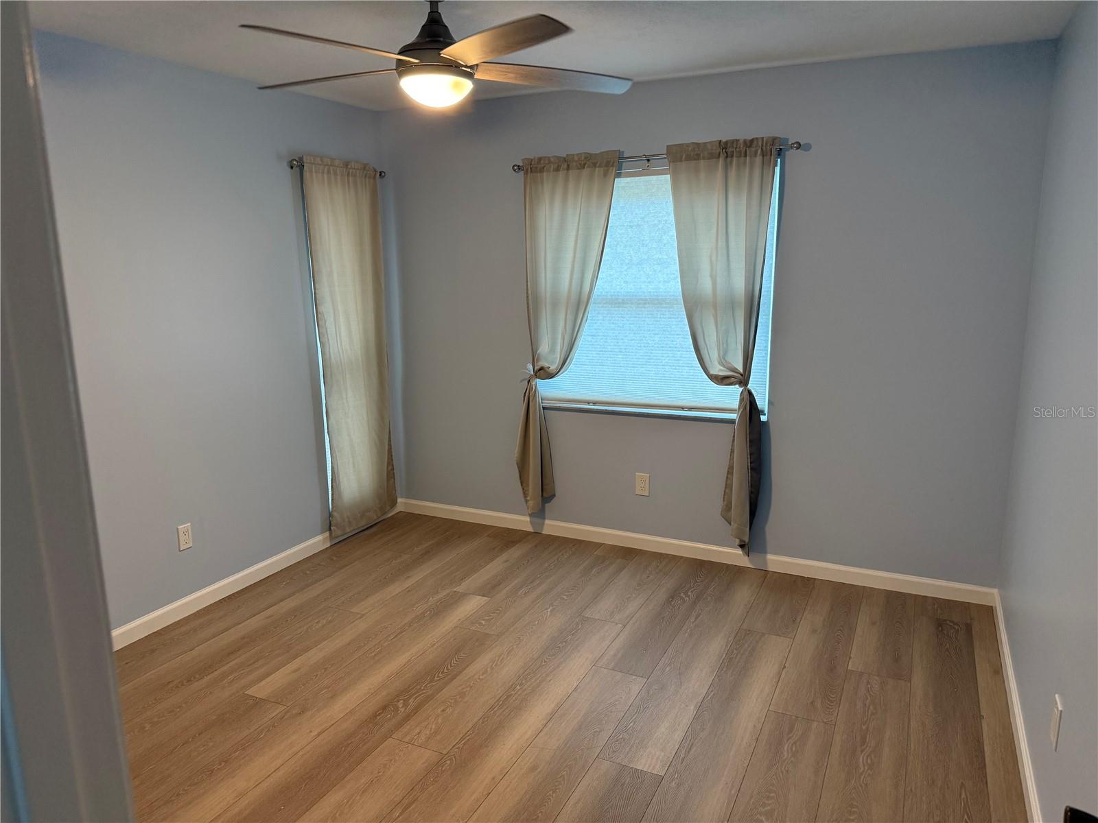 110-112 GLOUCESTER BLVD, SUN CITY CENTER, FL — photo 24